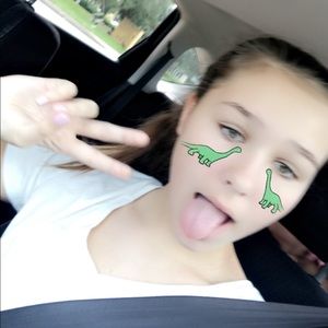 Meet your Posher, Yoana